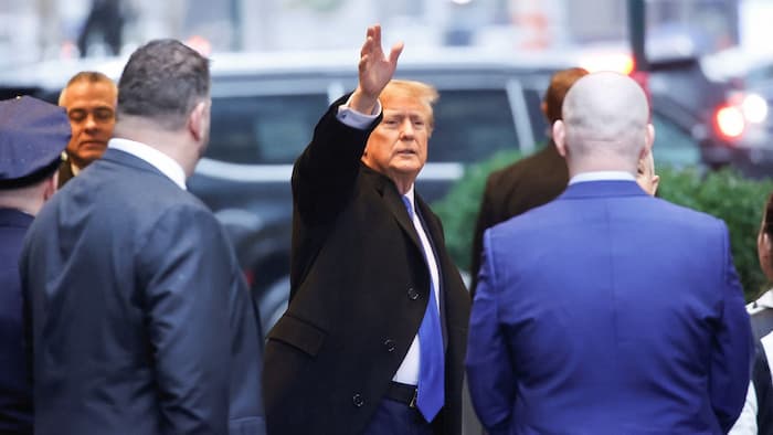 Donald Trump Walks out of court proceeding Img